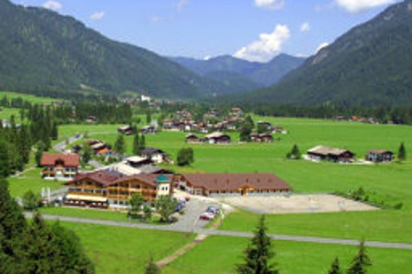 Strasserwirt -Reiten in Kitzbühels Alpen (Sankt Ulrich am Pillersee)